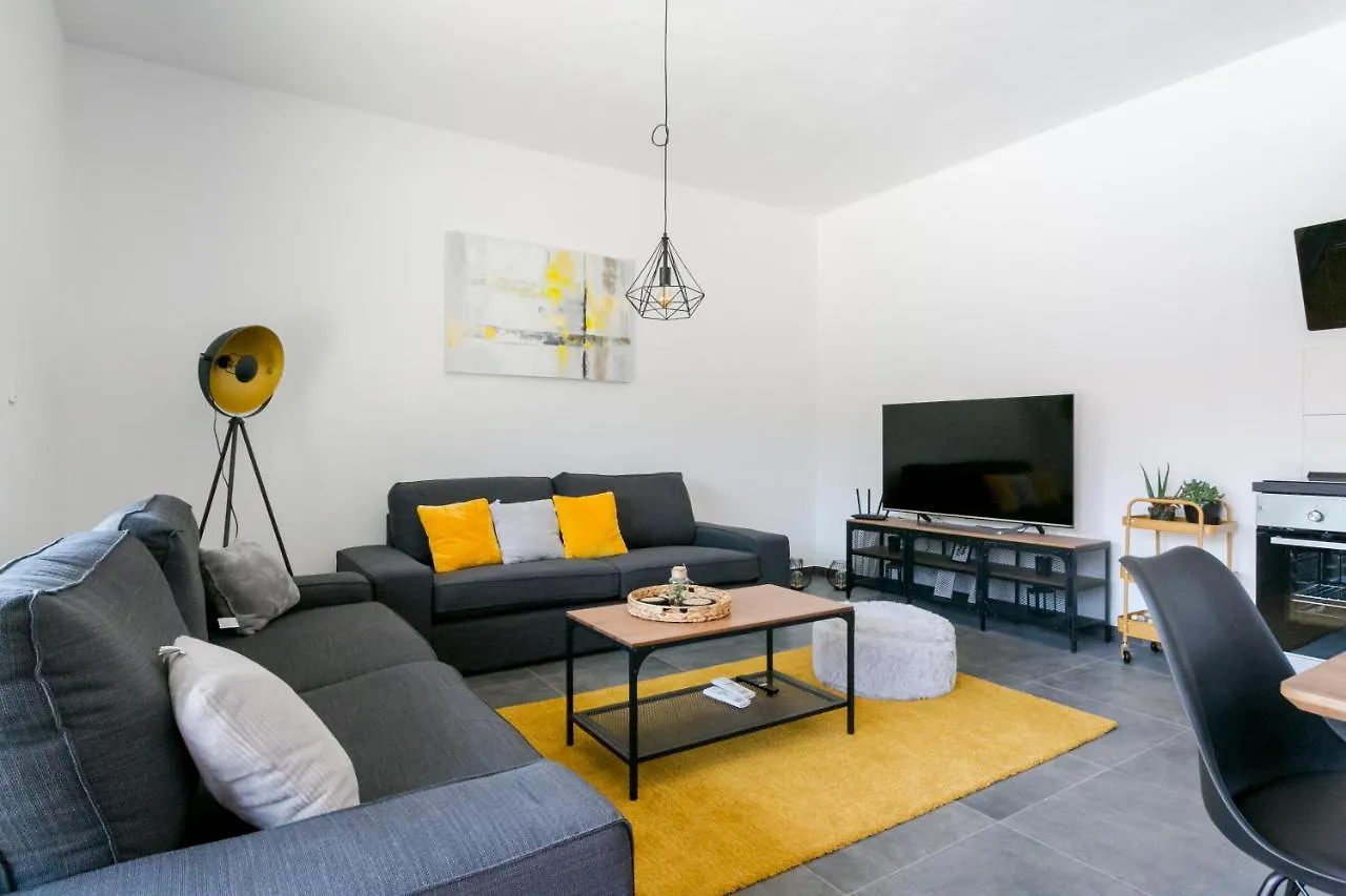Vila Nora With Heated Pool Marcana