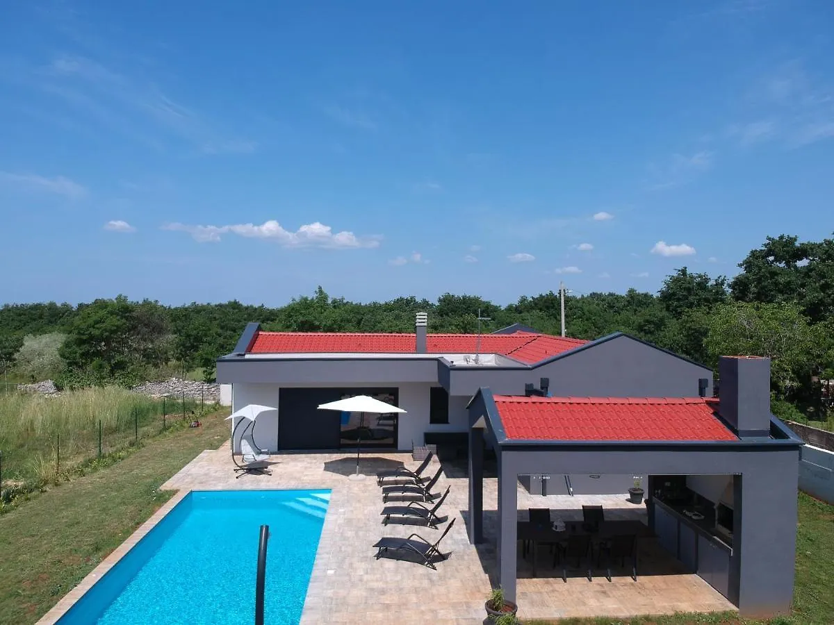 Villa Vila Nora With Heated Pool Marcana