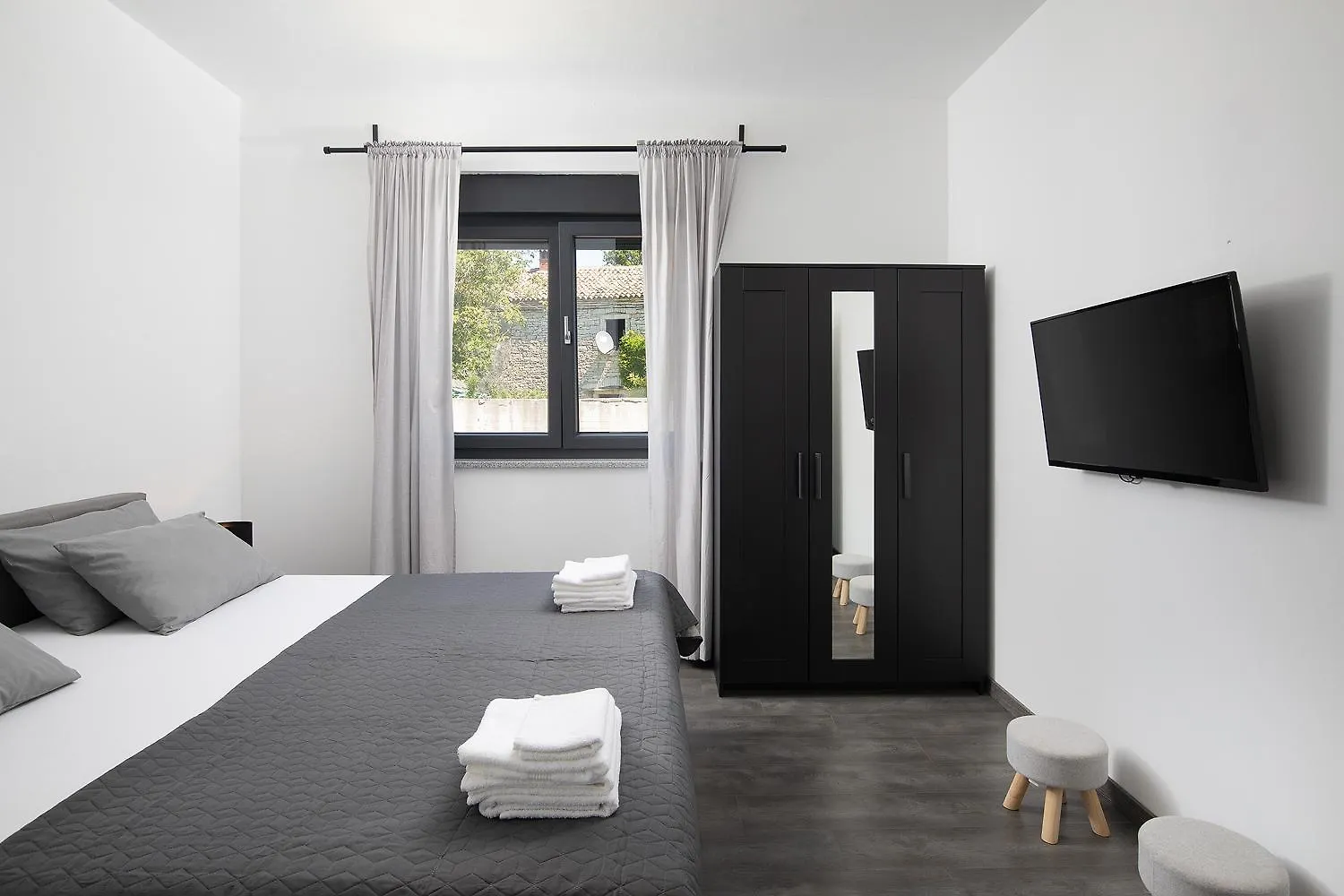 Vila Nora With Heated Pool Marcana Villa